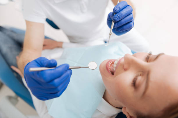 Best Tooth Extraction  in Gregory, TX